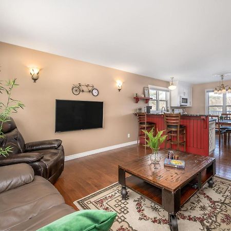 Point Of View I 55 Smarttv I Riverside I Sleeps 5 Bancroft Extérieur photo