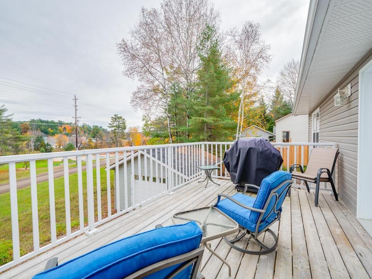 Point Of View I 55 Smarttv I Riverside I Sleeps 5 Bancroft Extérieur photo